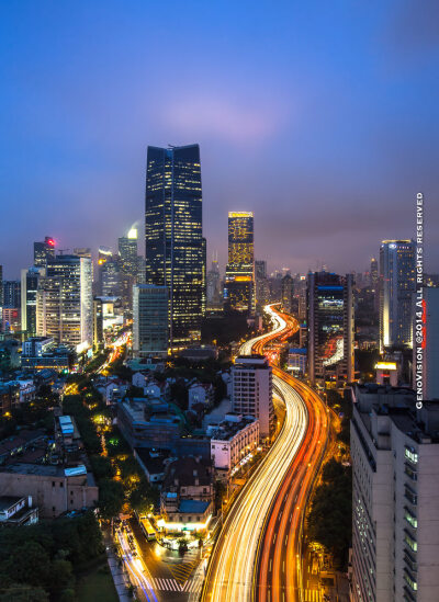 静安CBD的车流 Traffic flow of Jingan CBD