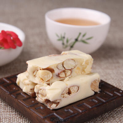 六三饼铺 喜糖奶糖纯手工零食 厦门特产进口台湾牛轧糖100g杏仁味