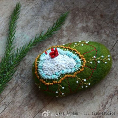 stitched stones by Lisa Jordan of lil fish studios