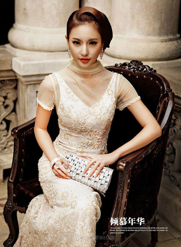 imiorcom蔡美月倾慕年华香槟色复古蕾丝鱼尾婚纱更多戳来源