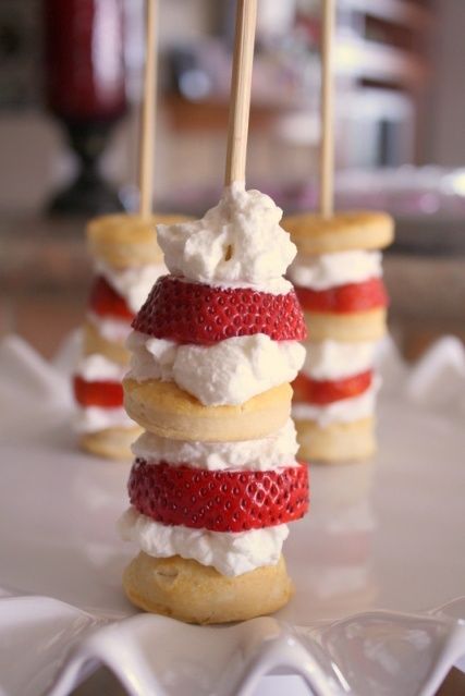 Strawberry shortcake kabobs | Wedding