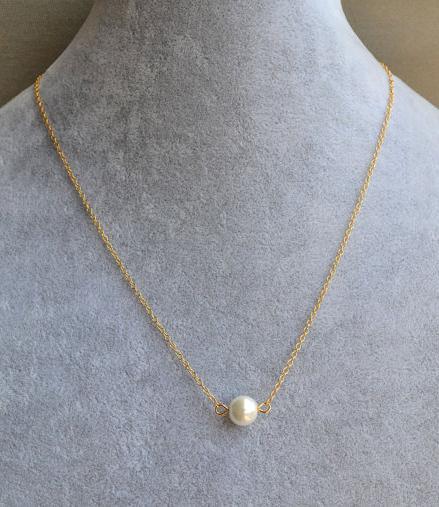 Vintage , 极简 细致，Single pearl necklace 天然淡水珍珠项链