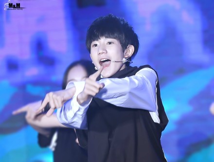 140827 Shadow Star Alliance in beijing #WANG YUAN# ——http://t.cn/Rh00YKU