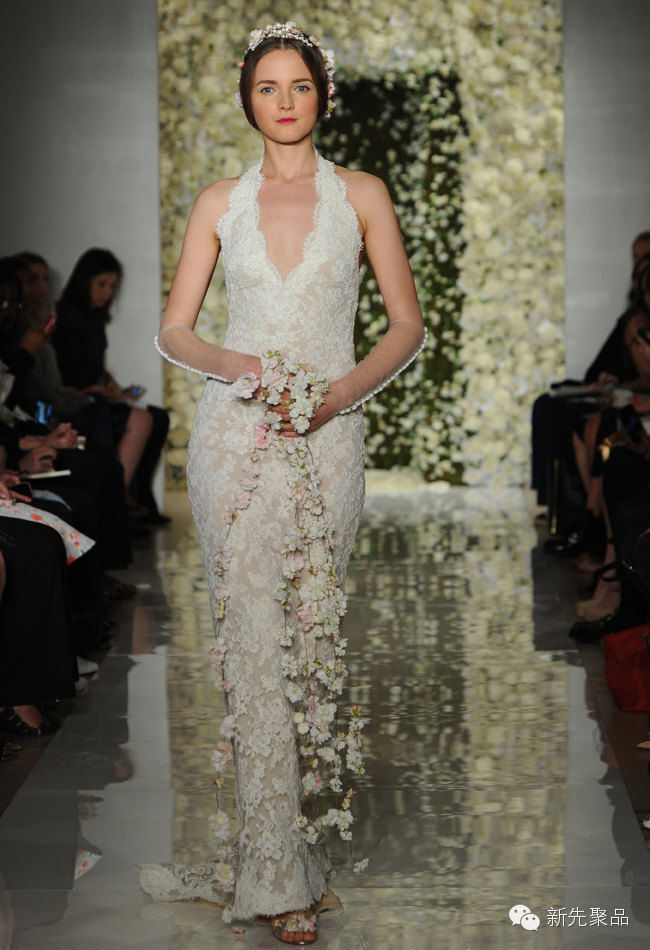 Reem Acra 2015秋季婚纱：清新婉约的花美人