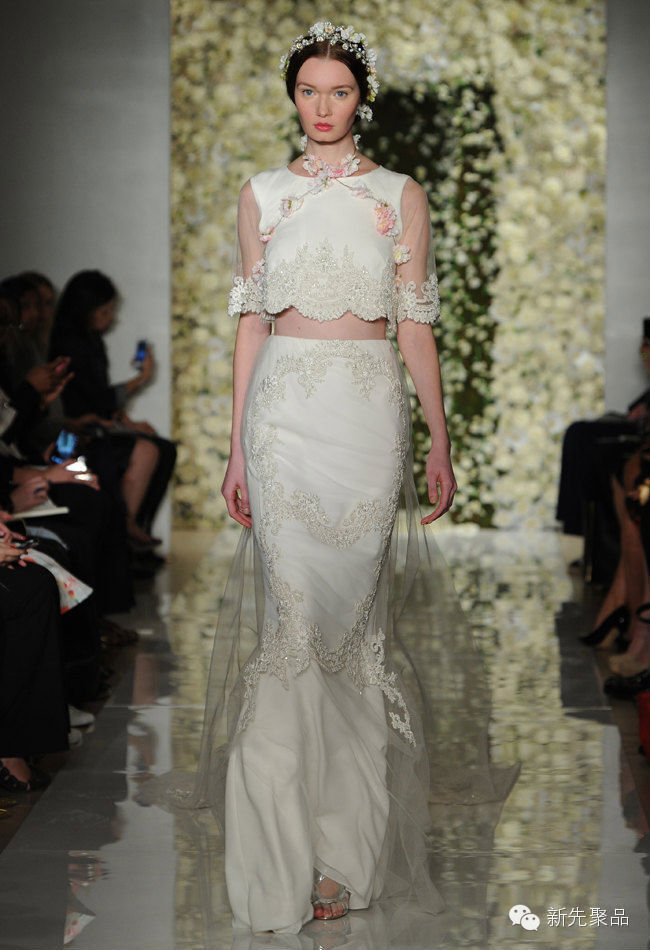 Reem Acra 2015秋季婚纱：清新婉约的花美人