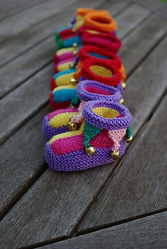 Knit baby jester shoes