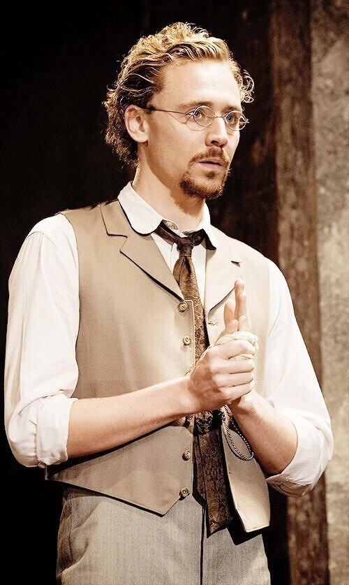 #100days of Tom Hiddleston#