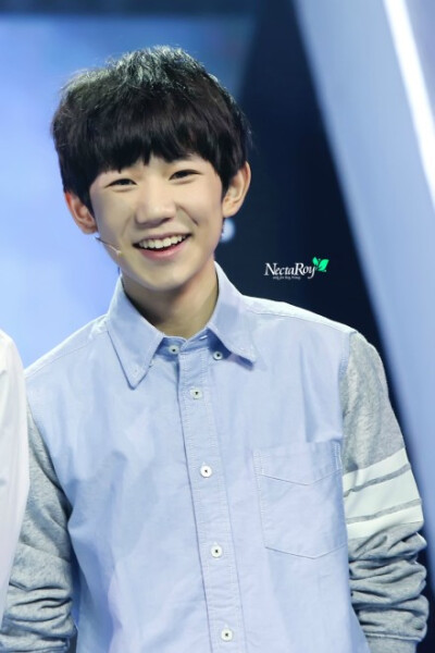 #TFBOYS王源# that’s why I smile.It’s been a while since every day and everything is about u