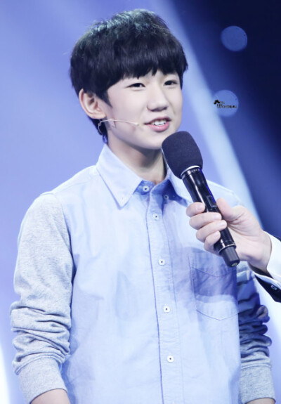 TFBOYS王源 141016 《中国文艺》录制