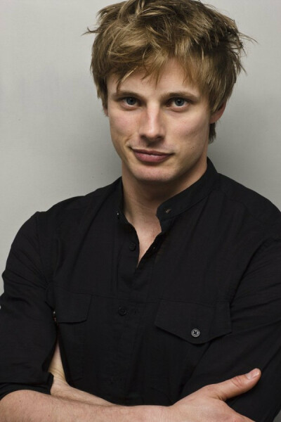 Bradley James 小布