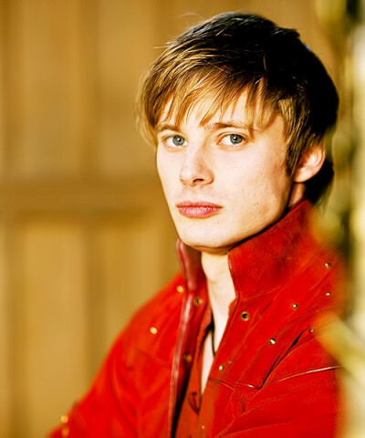 Bradley James 小布