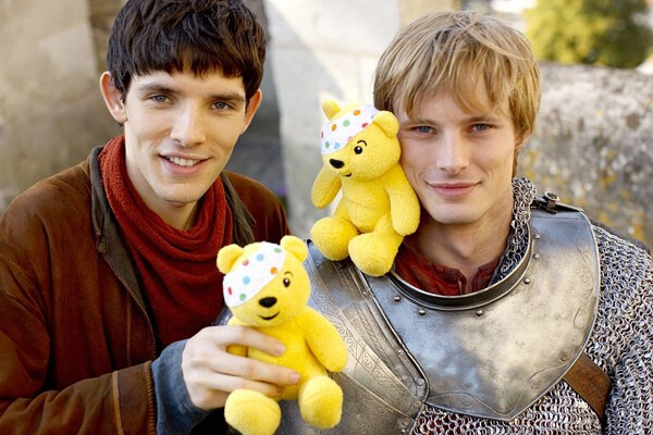 Colin Morgan 科总 Bradley James 小布