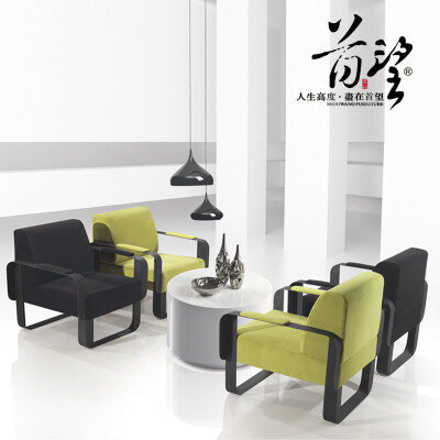 产品参数： 品牌: SHOUWANG FURNITURE/首望家具型号: FZ-16002是否可预售: 否颜色分类: 1+1+3 三人位 单人位是否可定制: 是