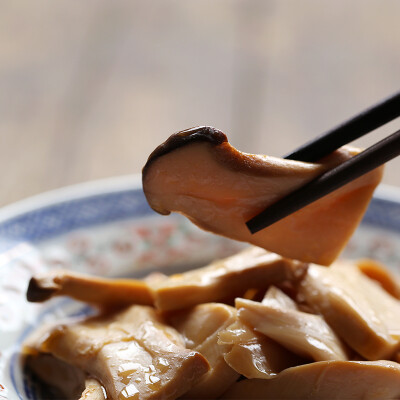 食味的初相 健康绿色素食 苏式酱菇 杏鲍菇切片