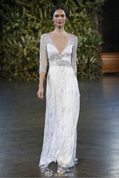 Claire Pettibone2015 秋冬婚纱系列 源于教堂婚礼的灵感