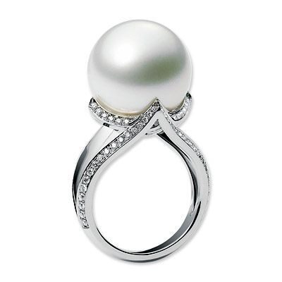 Mikimoto Cultured Pearl and Diamond Ring Chinatown is one of my all-time favorite films.