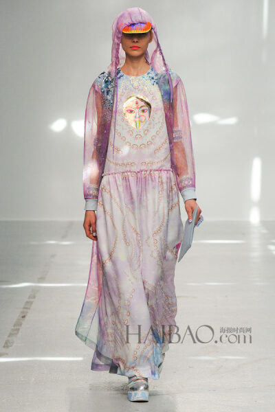 曼尼什·阿若拉 (Manish Arora) 2015春夏女装秀