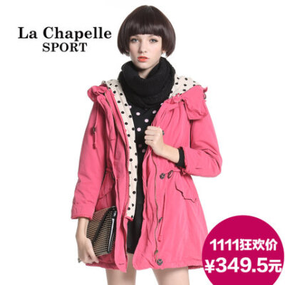 【双11】双11价：349.5元 【商场同款】拉夏贝尔SPORT 2014冬装新款女装两件套棉服20004974