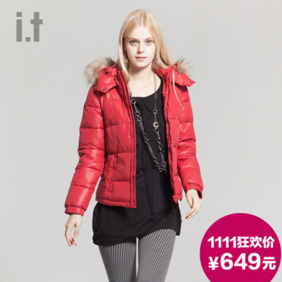 【双11】双11价：649元 it 女羽绒服izzue7590XBit