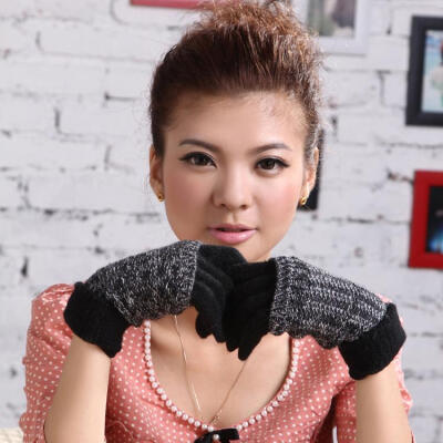 少女之家 韩版都市白领多功能两用半指毛线针织手套D28