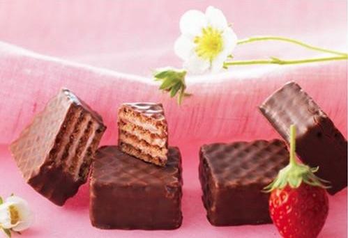 现货 单枚 日本 北海道 ROYCE' 牛奶巧克力威化华夫饼干 草莓味