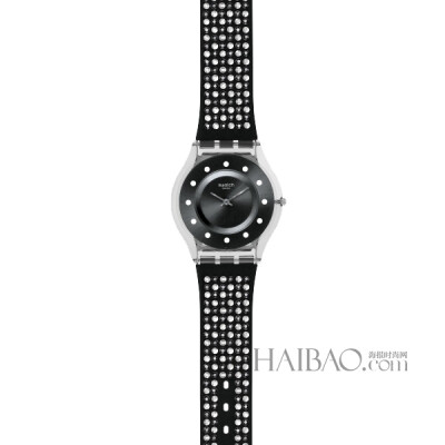 斯沃琪 (Swatch) 2014秋冬腕表，名称：聚光灯下型号：SFM128款型：Skin表盘：黑色阳光拉丝，白色纹饰表壳：透明灰色塑胶表带：黑色织物，镌刻透明白色和黑色水晶。