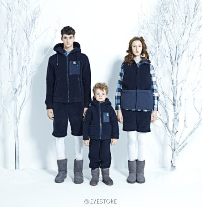 挪威国宝级户外品牌Helly Hansen 2014搭配目录 , 而这套lookbook则是由日本那边的公司拍摄的 , 霓虹国再次将户外与潮流很好地结合在一起 , 就好像the north face的紫标一样 .