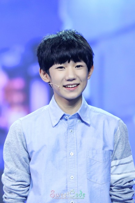 #王源# #TFBOYS王源# 141016 中国文艺录制