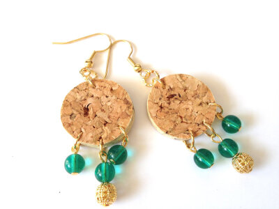 Turn used corks into one-of-a-kind jewelry. Chop them up into thinner slices and add beads to dress them up. You can even hollow them out and insert a bead for a different look.