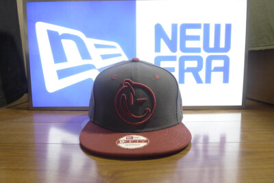 YUMS CAP NEWERA SNAPBACK NE 调节款 棒球帽