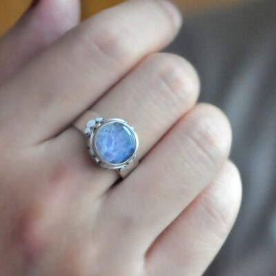 美丽的戒指の石头记篇 印度尼泊尔巴厘岛手工925银天然月光石蓝光圆形复古简约女戒指环