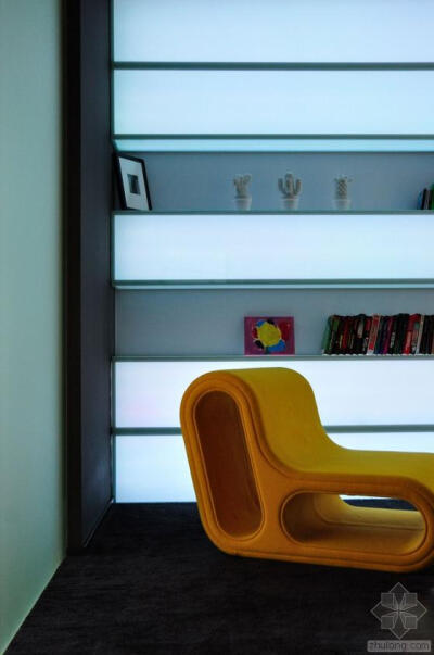 【{波兰的圆顶公寓}】图片来源、室内设计：Polish studio MSWW ®室内局部实景