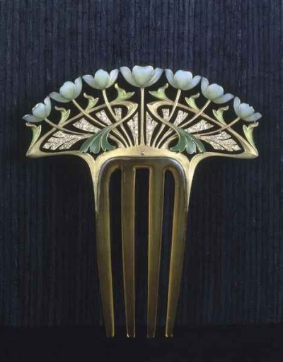 Faithful reproduction of a lovely Art Nouveau comb by Henri Dubret
