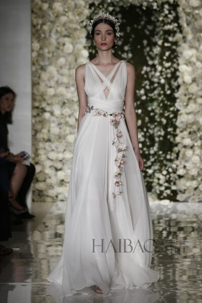 雷姆·阿克拉(Reem Acra) 2015秋冬婚纱