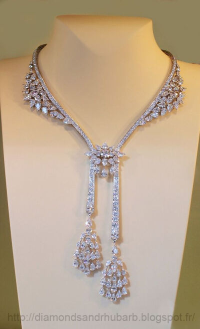 Van Cleef &amp;amp; Arpels diamond necklace via Diamonds and Rhubarb.