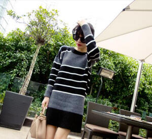 小宜独家定制秋冬女装 羊毛长t保暖条纹连衣裙