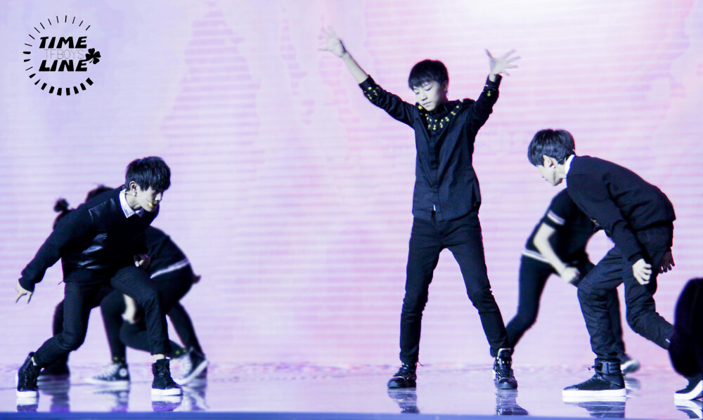 TFBOYS 腾讯v视界大会