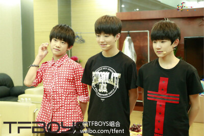 TFBOYS 湖南卫视中秋晚会 后台