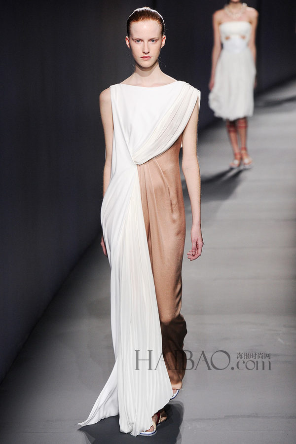 薇欧奈 (Vionnet) 2015春夏女装秀，海报时尚网回顾2015春夏巴黎时装周