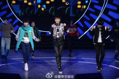 TFBOYS 尖叫2015爱奇艺之夜彩排