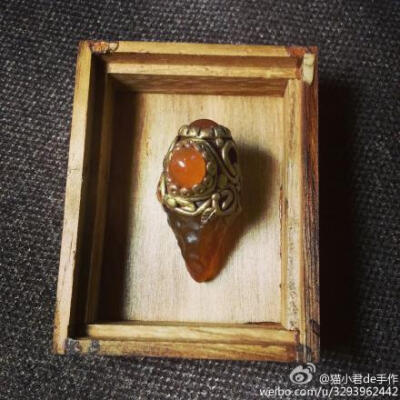 #猫小君de手作#没想到戈壁玛瑙先做出来了~不愧是大漠里出来的石头，充满了岁月风沙的感觉。可惜都不是我的，拍照留念在此了...