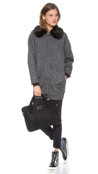 Marc by Marc Jacobs 15 英寸精致尼龙电脑包