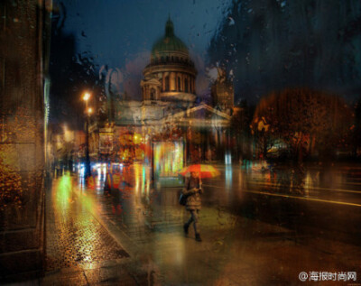 Cr. 本来是司空见惯的雨天场景，在摄影师Eduard Gordeev的镜头中却出现了油画一般的质感。不管你的目的地在何方，雨天也要灿烂阳光。02