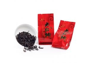 【自制薏米茶的作用】www.mingchadian.com，红枣和普洱茶一起泡