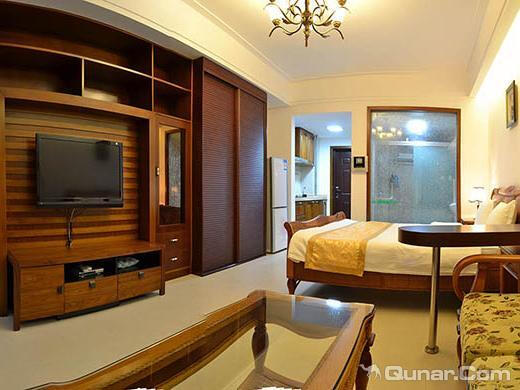 去呼呼三亚湾海蓝蓝海景度假公寓超豪华海景大床房