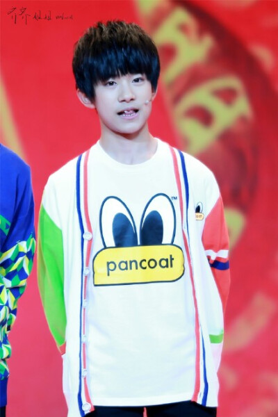 synchronized(you){ while(alive) love(you)；} @TFBOYS-易烊千玺