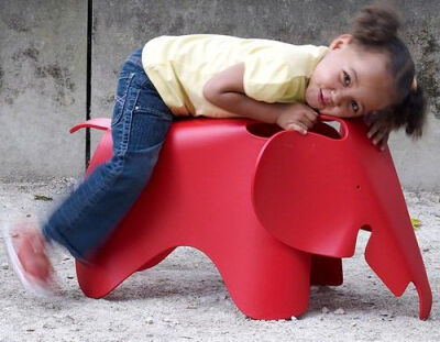 童趣创意家具-Eames大象儿童椅