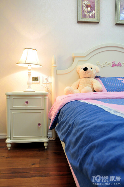 【{“嘟妈肥爸”的低调奢华品质小窝}】面积:139 套内114 费用:半包10W 总50W+ 设计:夏伟 ®女孩房