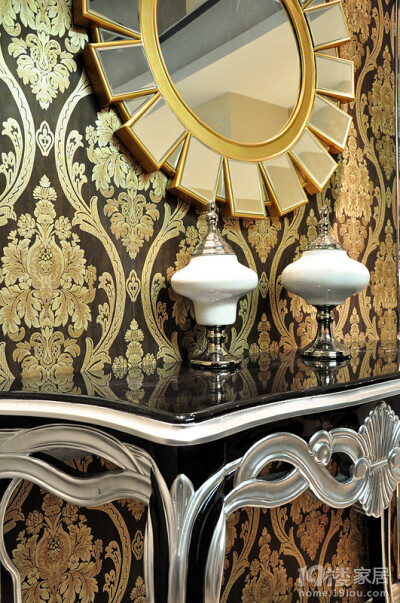 【{“嘟妈肥爸”的低调奢华品质小窝}】面积:139 套内114 费用:半包10W 总50W+ 设计:夏伟 ®局部