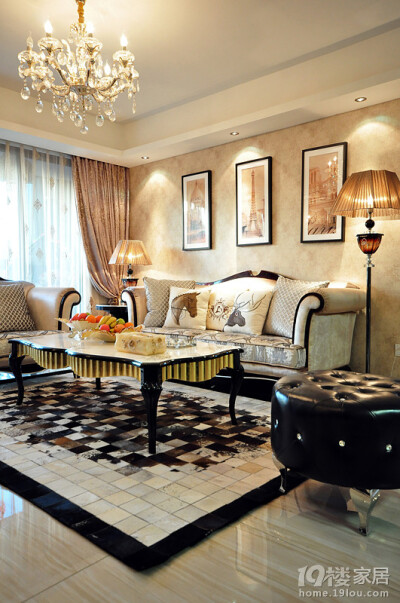 【{“嘟妈肥爸”的低调奢华品质小窝}】面积:139 套内114 费用:半包10W 总50W+ 设计:夏伟 ®客厅